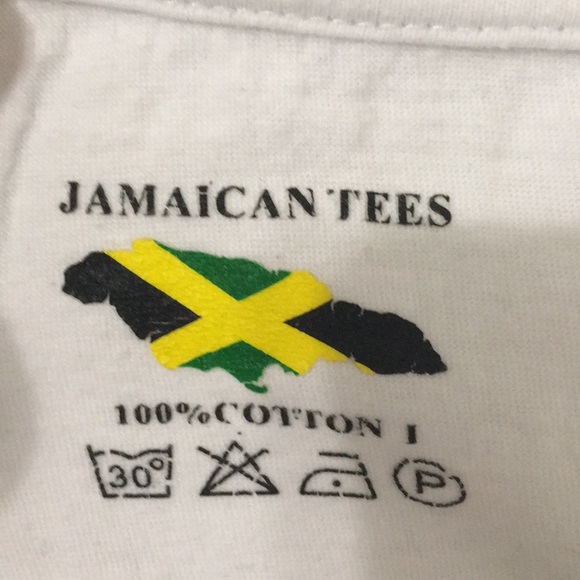 Jamaican T-Shirt size Large in New condition - Picture 4 of 4